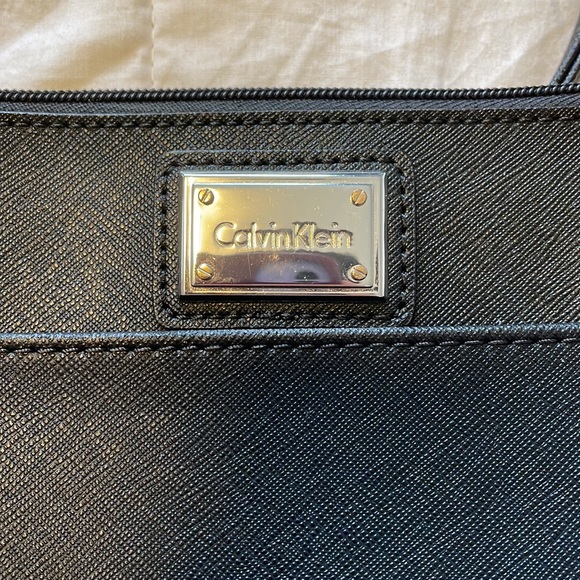 Calvin Klein Black Crossbody Purse - Picture 2 of 7